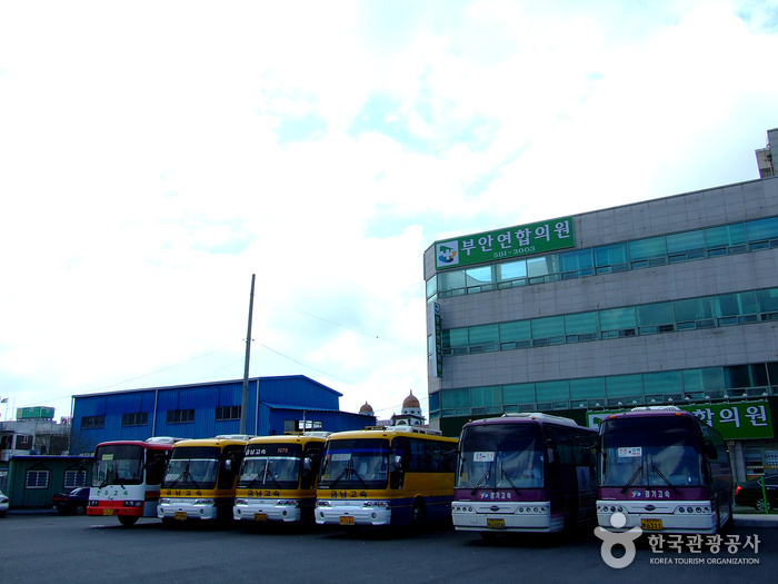 Terminal des bus de Buan