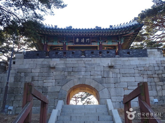 Porte de Sukjeongmun (서울성곽 북악산 숙정문)