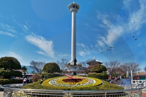 Tour de Busan dans le parc de Yongdusan (용두산공원 부산타워)