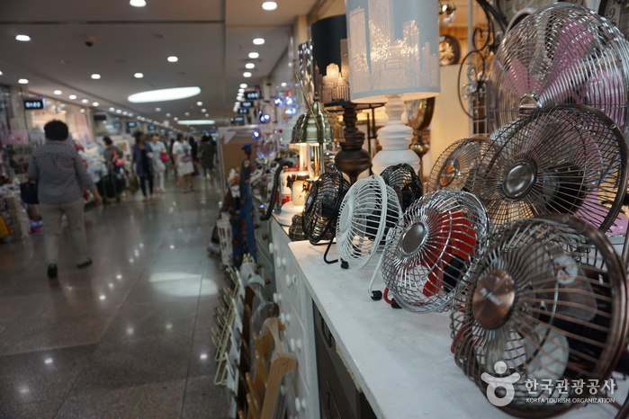 GOTOMALL (boutiques en sous-sol du terminal Gangnam) (고투몰, 강남터미널 지하도상가)