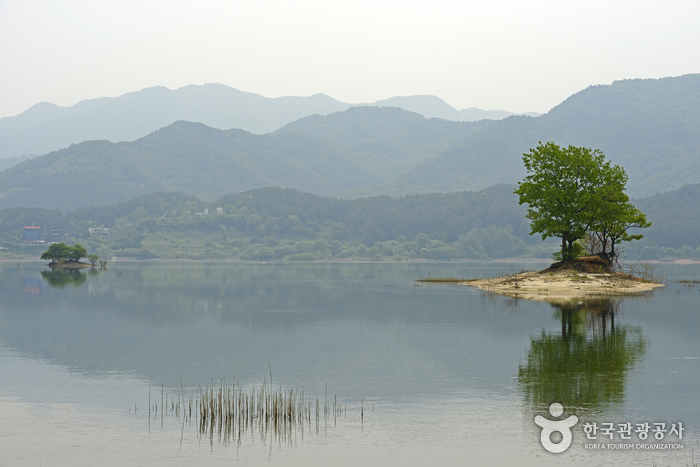 Lac de Daecheongho (대청호)