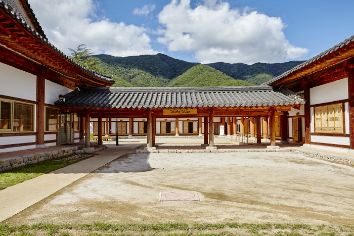 Pohang Traditional Culture Center [Korea Quality] / 포항전통문화체험관 [한국관광 품질인증]