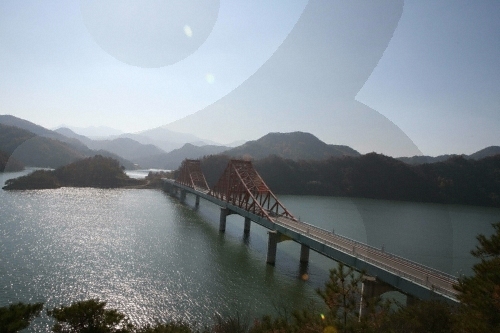 Le pont de Oksun