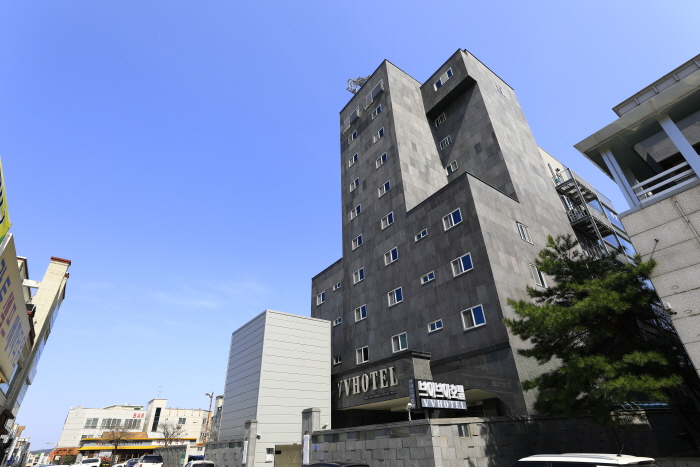 V V HOTEL [Korea Quality] / 브이브이 호텔 [한국관광 품질인증]