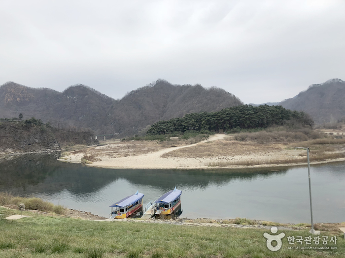 Cheongnyeongpo (청령포 (강원고생대 국가지질공원))