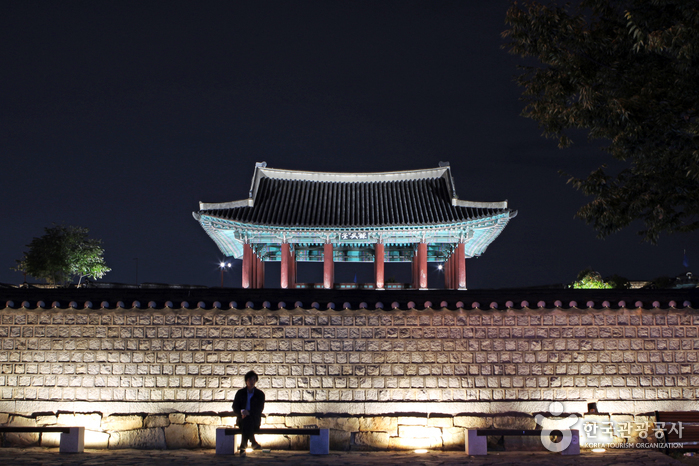 錬武台（東将台）（연무대（동장대））