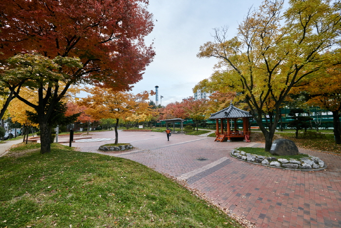 감삼못공원