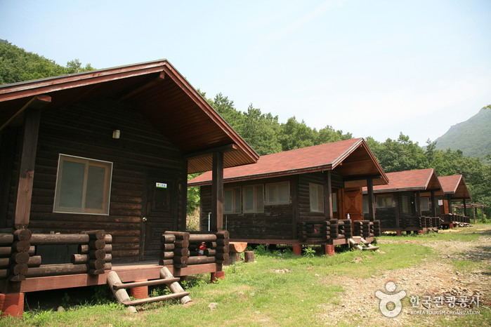 Bosque Recreativo del Monte Heukseoksan (흑석산 자연휴양림)